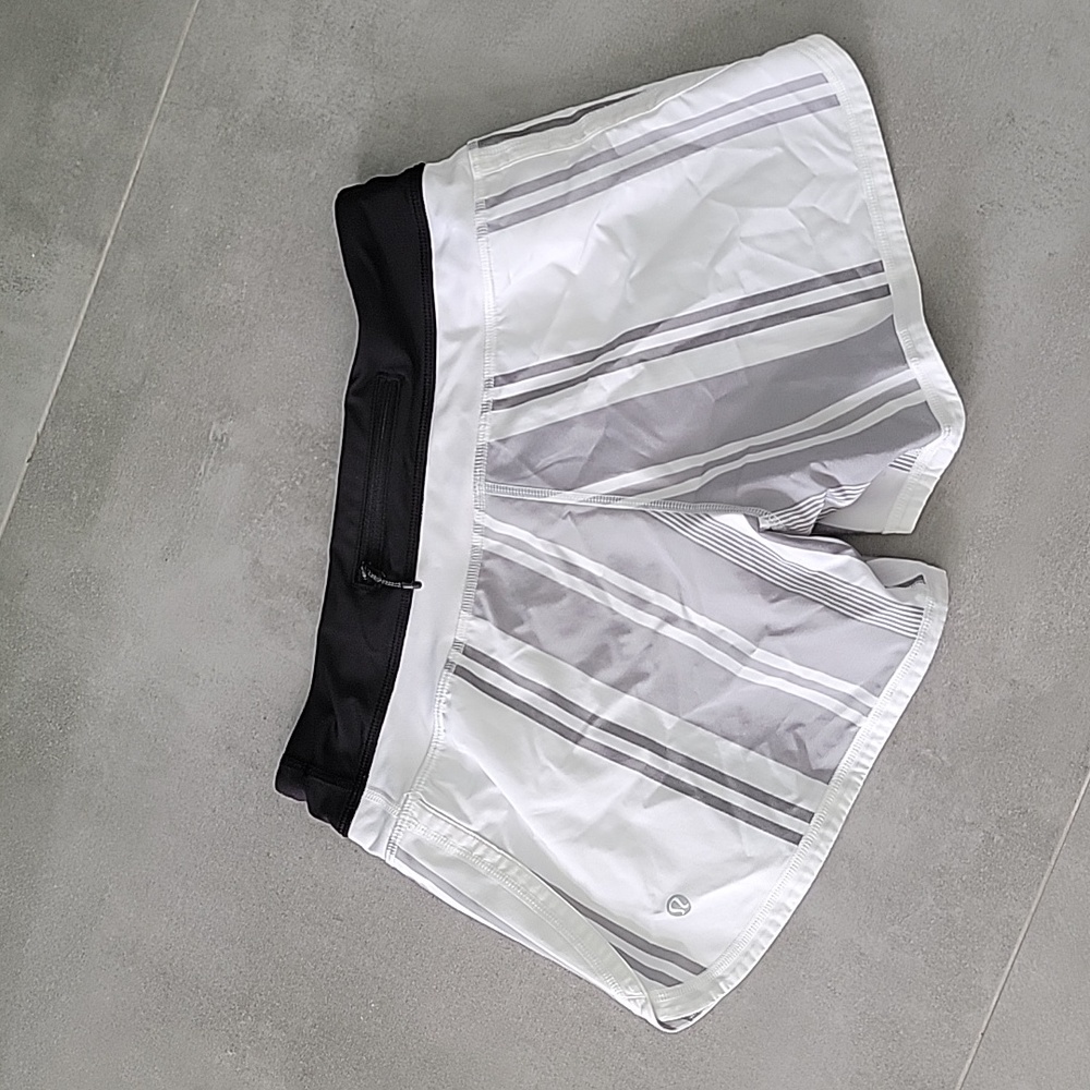 Lululemon Groovy Run Short Size 4groovy Stripe Ni… - image 2